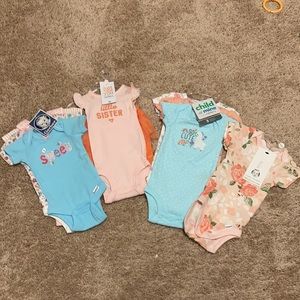 Newborn short sleeve lot ALL NEW W/Tags ! 8 Onesies and one skirt w/leggings .